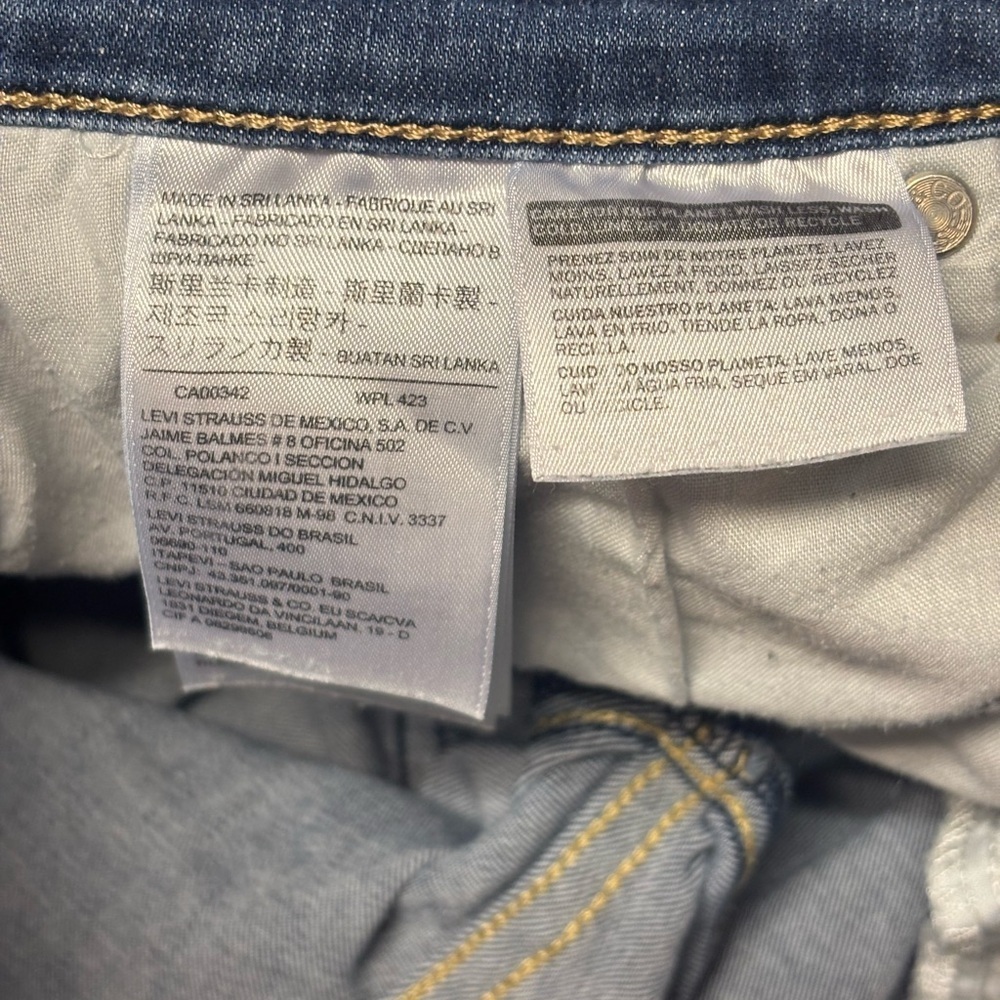 Classic Levi's Women's Dark Blue Mid Rise Skinny Jeans | Size 16 - Picture 9 of 11
